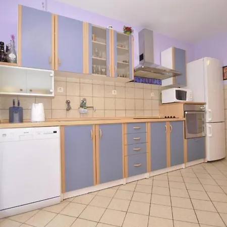 Apartment Eden - 30m From The Sea